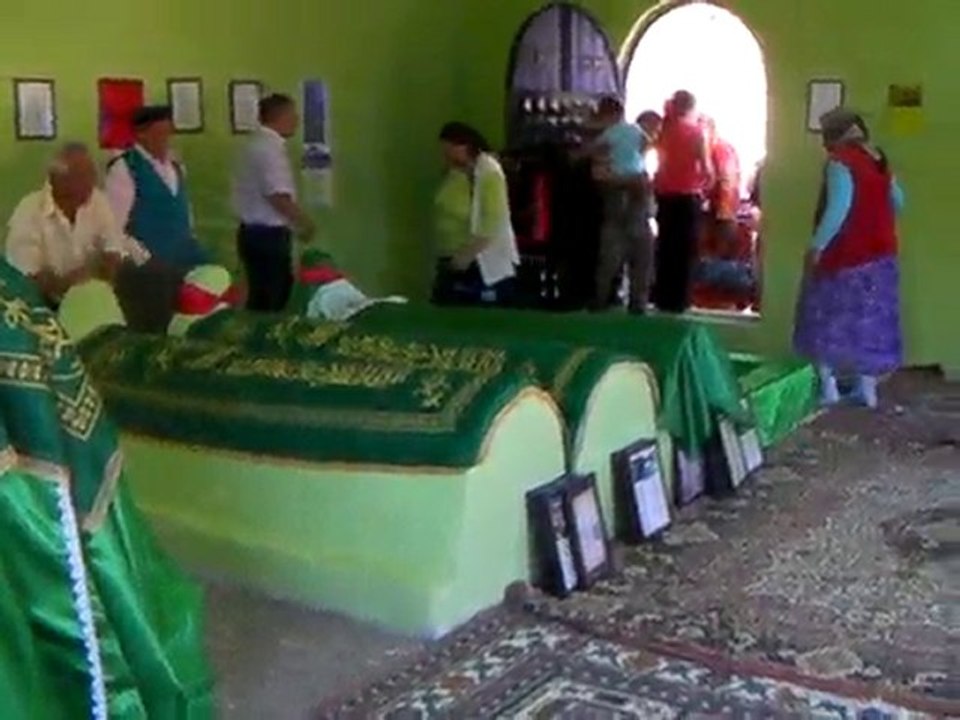 feyzulah efendi türbe açılışı 1ağustos2010(çekim ersin asma)