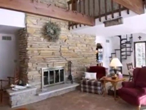 Homes for Sale - 1908 Bobolink Ave - Grafton, WI 53024 - Col