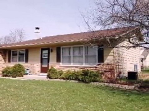 Homes for Sale - 1796 Sheffield Dr - Elgin, IL 60123 - Coldw