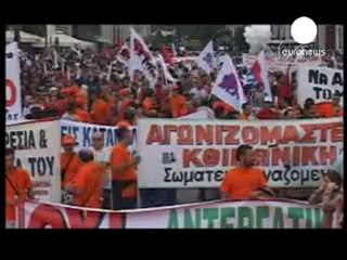 Grèce : nouvelles manifestations contre Papandréou