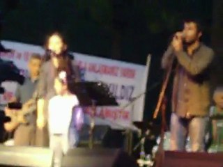 5. GELENEKSEL GAZİ HALK ŞÖLENİ GRUP YORUM MUNZUR