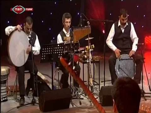 ÖZLEM ÖZDİL YÜRÜ BE HAYDAR YEDİVEREN TRT