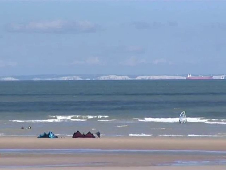 Calaisis TV  5éme édition de la fête de la plage à sangatte