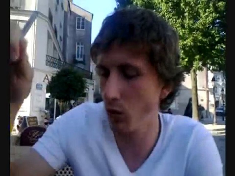 BAPTISTE LECAPLAIN en interview avec Planète Humoriste