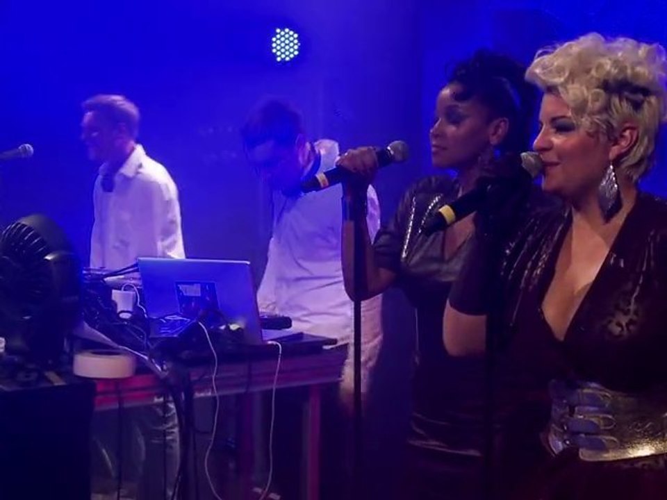 MARTERIA - VERSTRAHLT feat. Yasha (Offizielles Live Video)