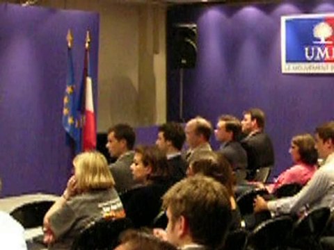 Lancement des Ateliers du Projet 2012 avec Benoist Apparu (1