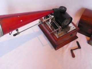 PATHE ROYAL 1904 PHONOGRAPH