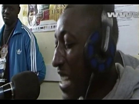 TLS: FREESTYLE A RADIO MON PAIS(A2M) SPECIAL MIXTAPE TLS