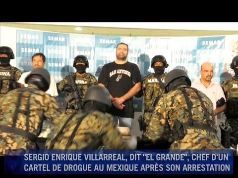 Mexique: le chef présumé d'un cartel devant la presse