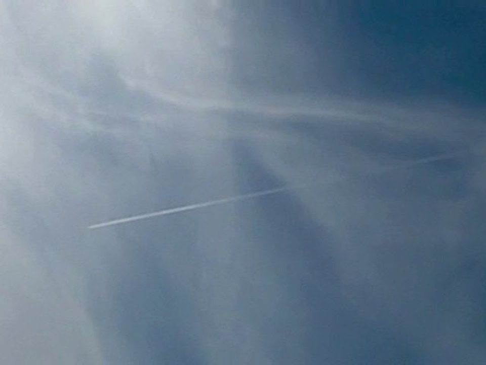 Two days of "Chemtrails"