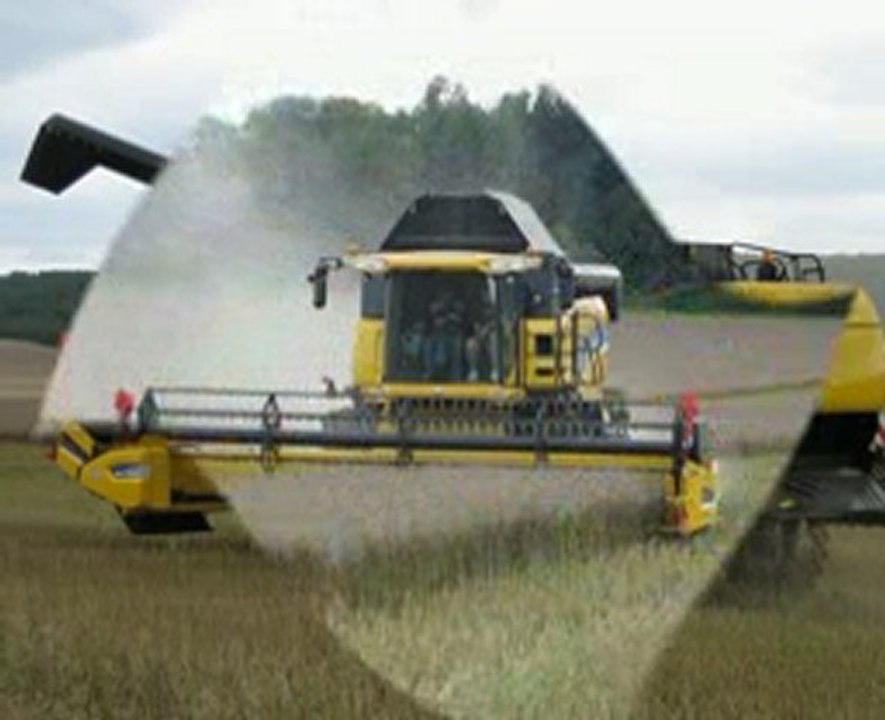 Moissonneuse Batteuse CX 8070 New Holland