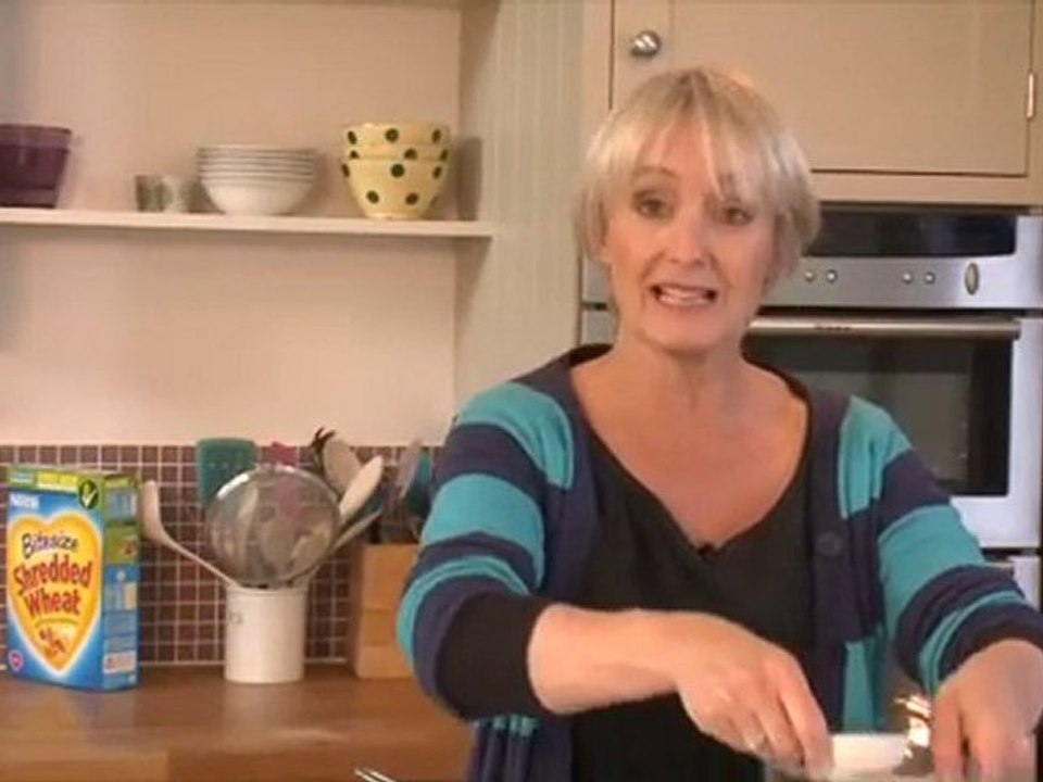 How To Make Nestle Cheerios Autumn Fruit Pudding