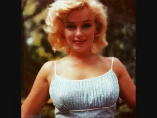 -Sleep Like A Child- Joss Stone (photos Marylin Monroe)