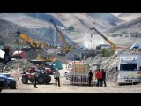 Third drilling machine arrives to help Chile miners