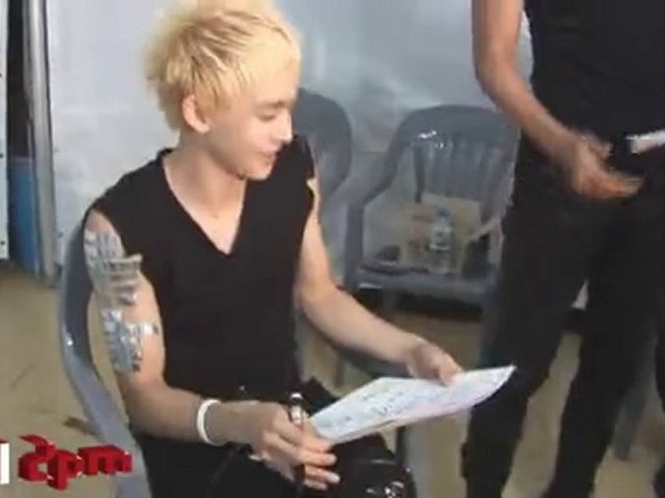 [Real 2PM] First concert backstage 2