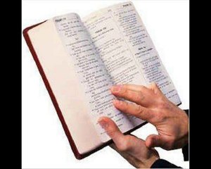 AYONS un regard différent sur nos préjugés