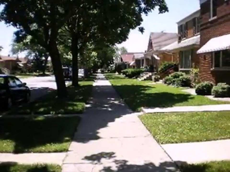 Homes for Sale - 8808 S Ridgeland Ave - Chicago, IL 60617 -