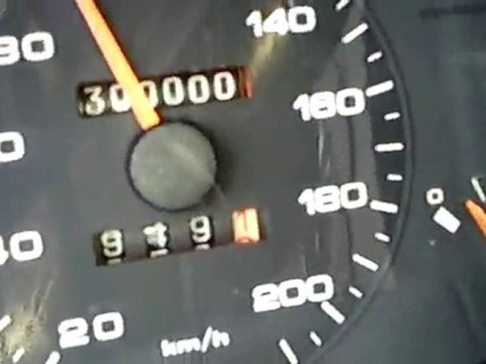 300 000 kms en 405 GLD Break