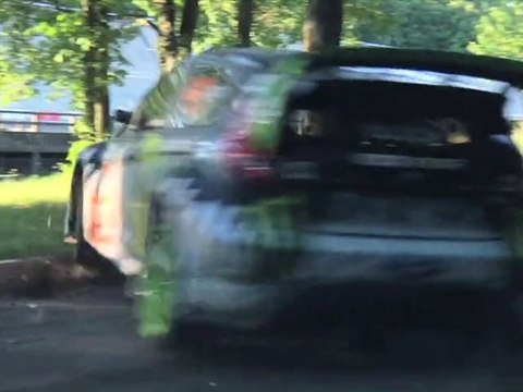 Ken Block - Gymkhana3, Part2 - Ultimate Playground Autodrome