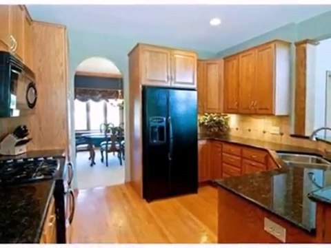 Homes for Sale - 5443 Meadowview Ln - Hartford, WI 53027 - C