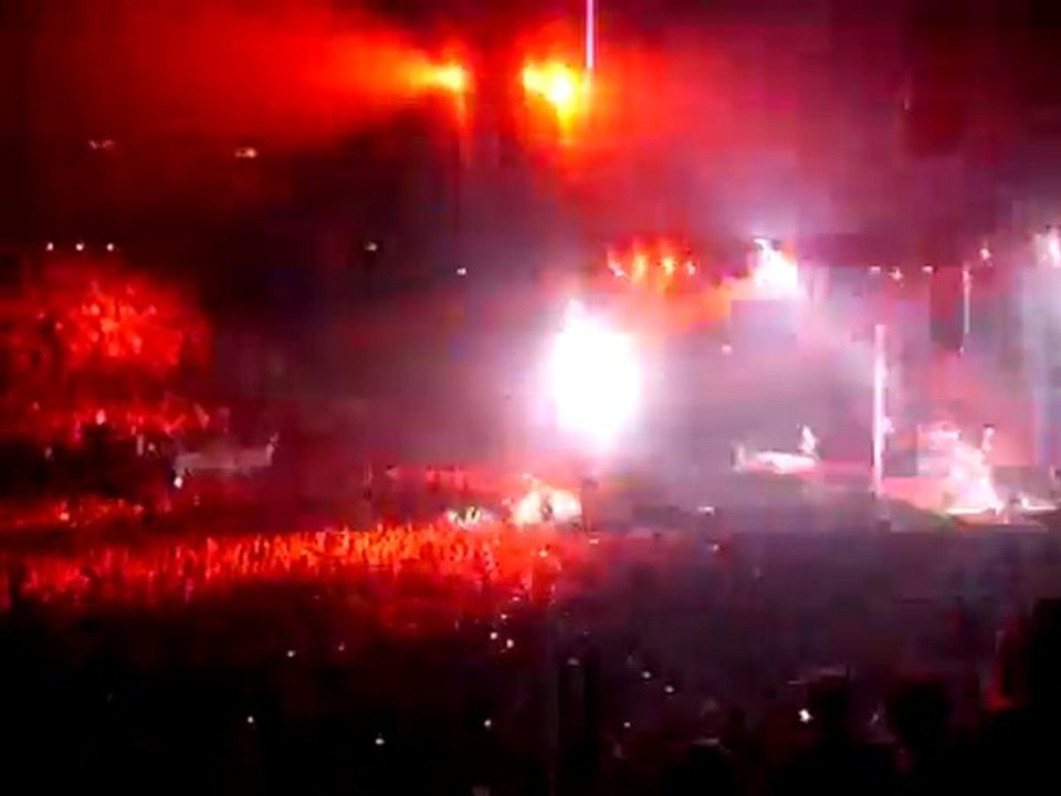 Indochine 15/09/10 Paris-Bercy " marilyn"