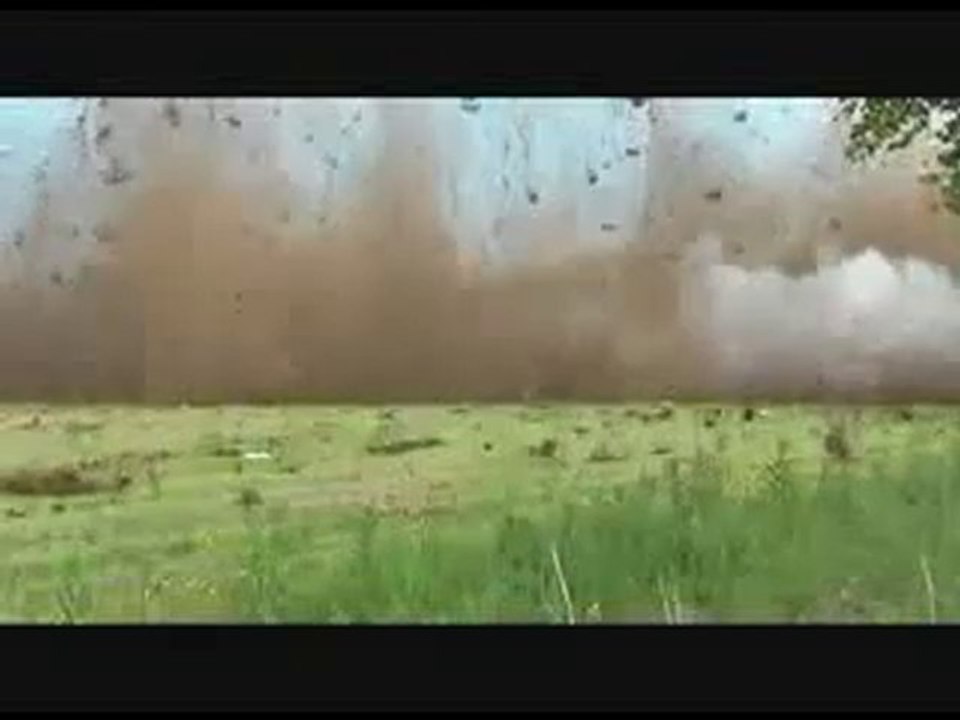 Explosion en chaîne