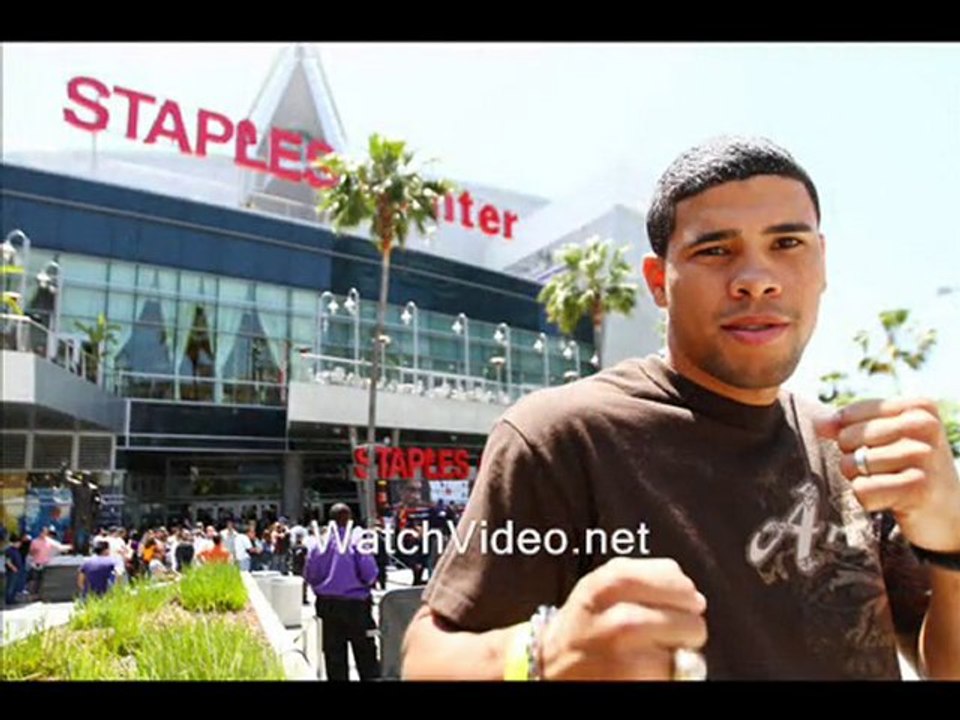 watch Rafael Marquez vs Juan Manuel Lopez fight streaming Se