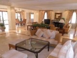 Alta Vista Property Spain - Villa in Quiet Area of Marbella