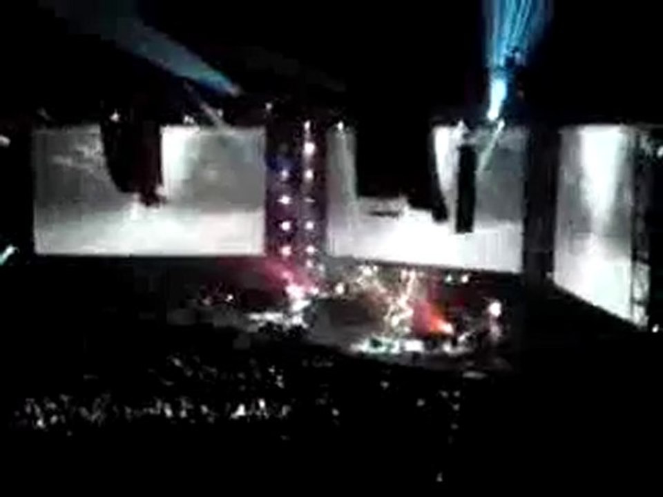 Indochine 15/09/10 Paris-Bercy " le manoir"