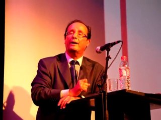 François HOLLANDE sur fiscalité et retraites.