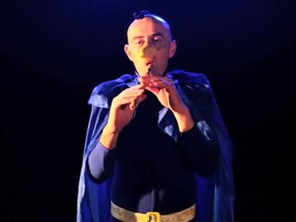 L'Oiseau Bleu au Café de la Danse