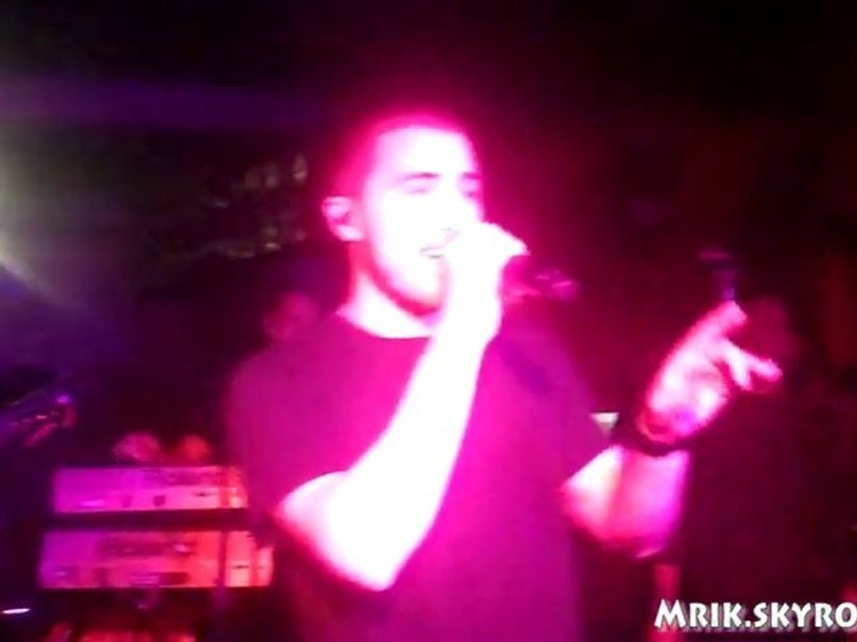 Mike posner "cooler than me" live au millardaire (Paris)