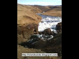 Catarata anterior a Skogafoss