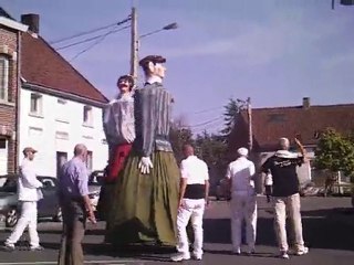 le mariage des geant  de la ducasse des montil a brugelette