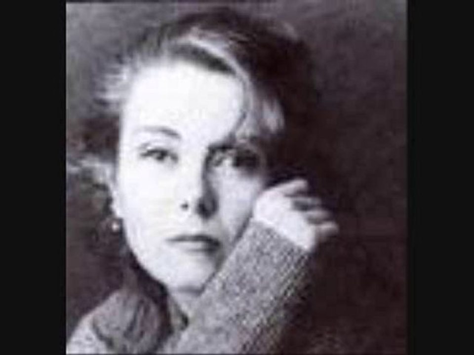 ZUHAL OLCAY OYUNCU