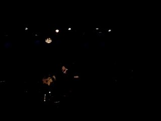 Caravane de Loire Maurane Dansez sur moi