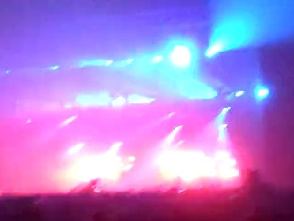 Prodigy live in Athens 2010 - Firestarter