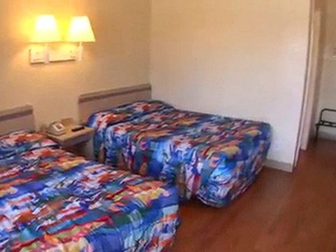 MOTEL 6 AUSTIN SOUTH-AIRPORT Video Tour