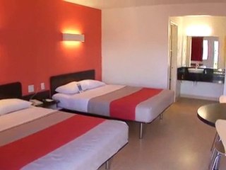 MOTEL 6 SAN ANTONIO-FT SAM HOUSTON Video Tour