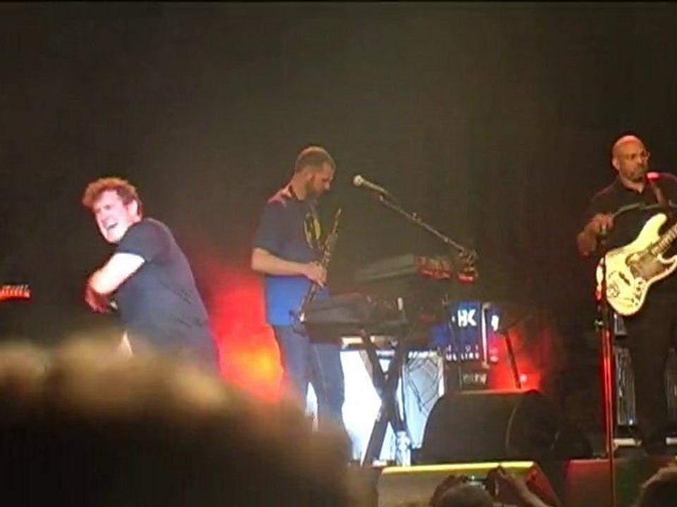 18. Dela- HQ - Johnny Clegg - Béziers 2010