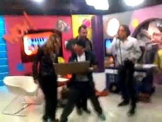 Barboros Sansal-Tuna Arman ve Orçun Romantik Serseri