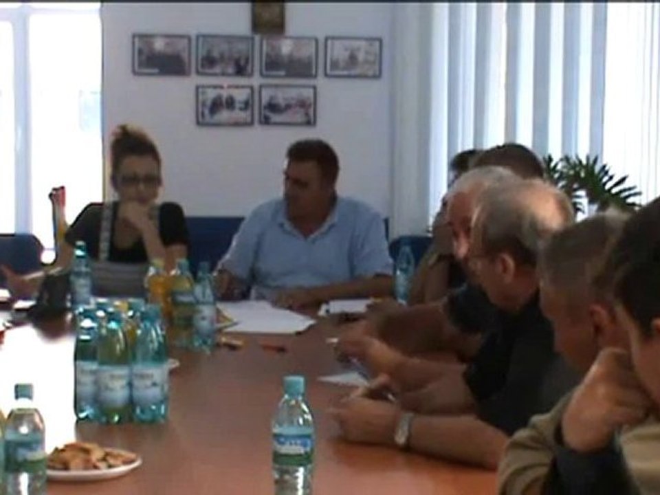 DEZBATERE gestionarea cainilor MANGALIA 17.09.2010  (II)