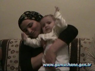 KÜÇÜK MURATHAN YARDIM BEKLİYOR