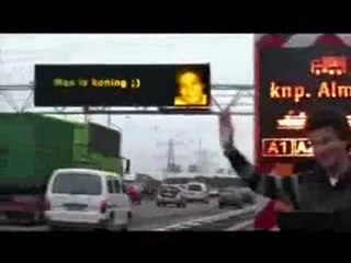 Otoyol Tabelalarını Hackleyen Hacker xD