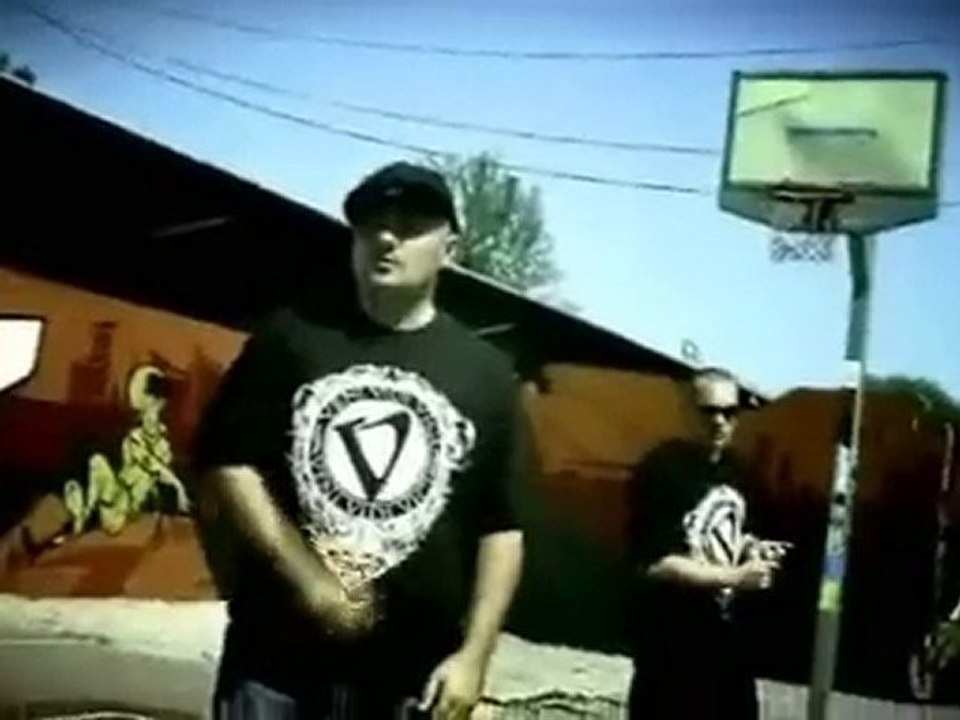 Młody eM (ft. Pih, Fabuła) - Logika Betonu