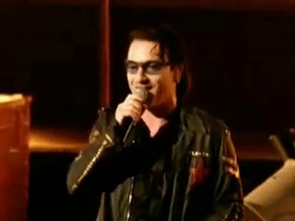 U2 - Beautiful Day (Live in Boston)