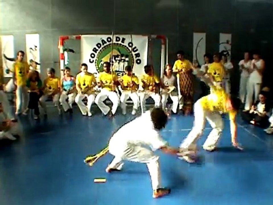 Capoeira cordao de ouro de Marseille