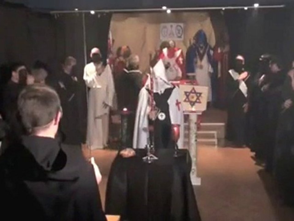 L'Ordre Hermétique Golden Dawn Rose Croix 1sur4