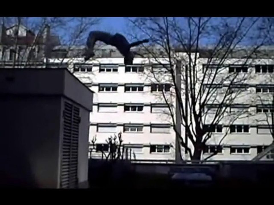 Young Stunt & Acro Style [Effect]