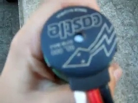 mamba 2200kv axe qui bouge